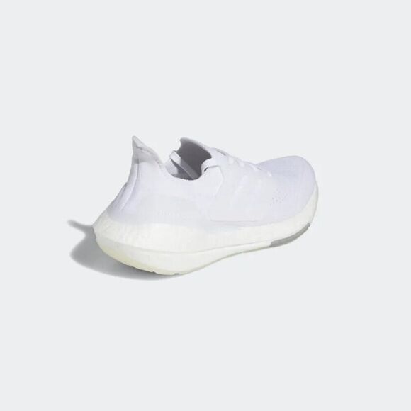 Adidas Ultraboost 22 Women's Running Training Triple White FY0403 10 US - Picture 3 of 16